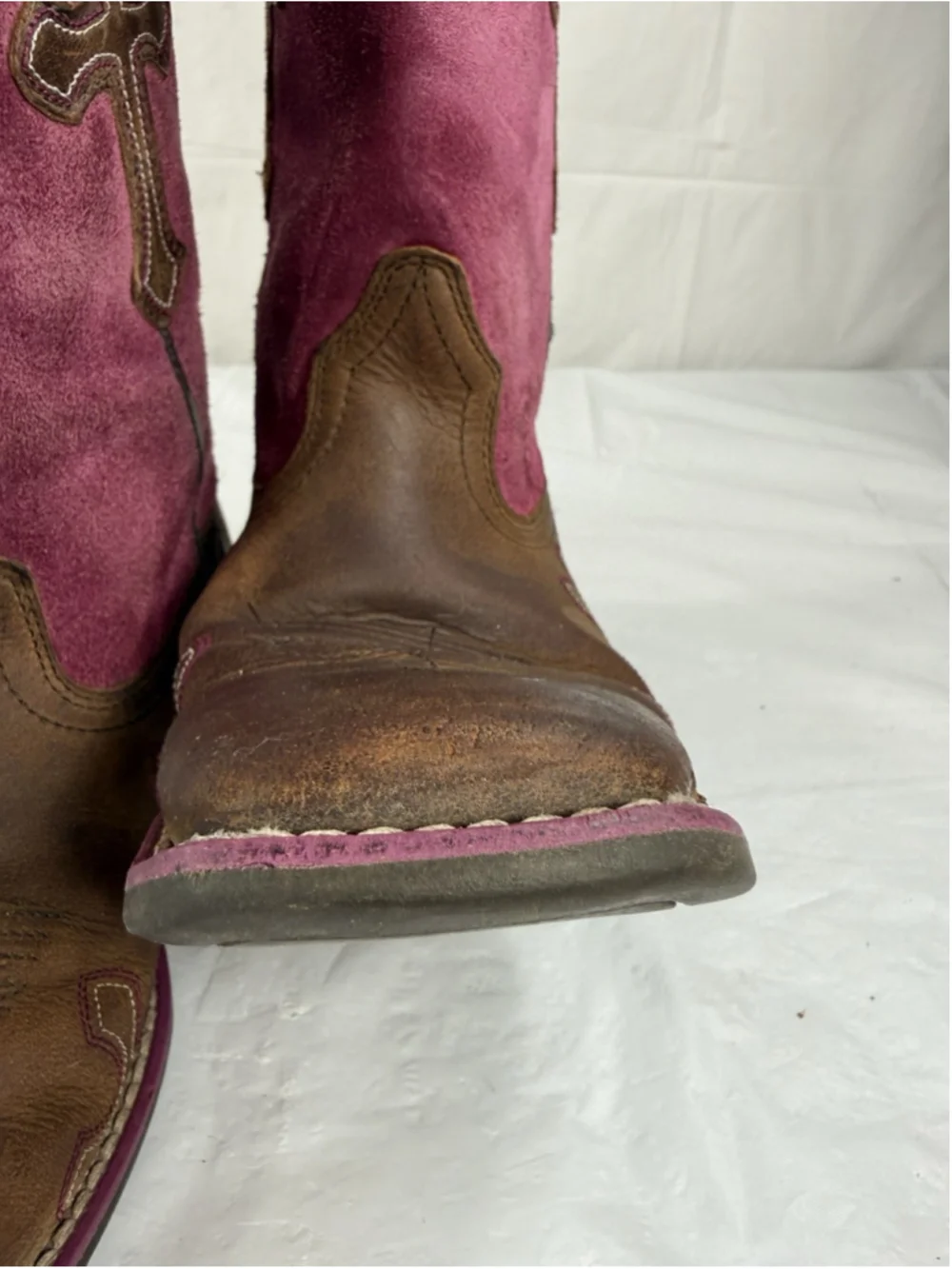 Girls US 1.5 Ariat Kid's Boots Crossroads Distressed Brown Fuschia Crosses